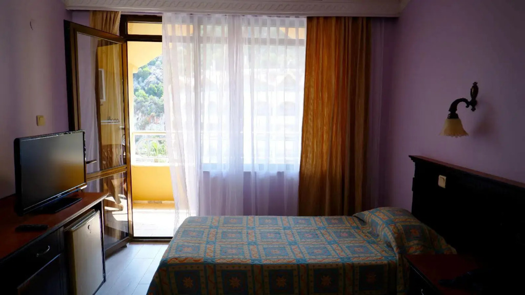 Hotel Golmar Beach