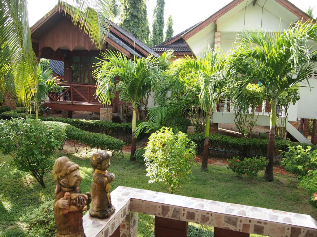 Palm Point Village