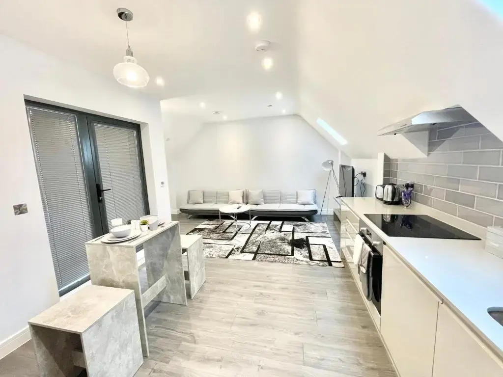 D  D Luxury Apartments