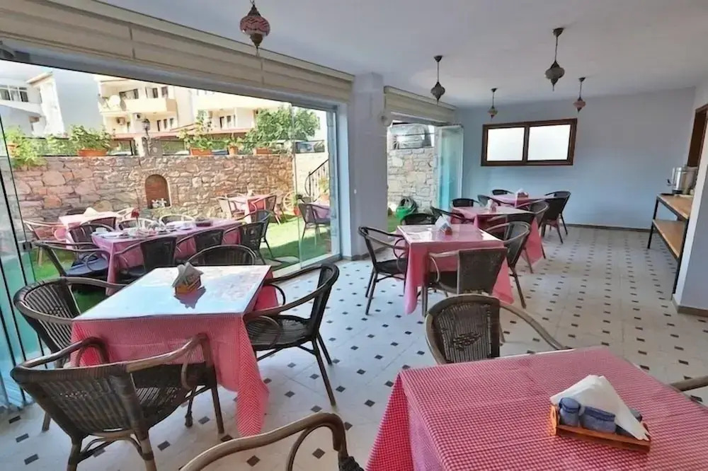 Emre Hotel 10 Oda