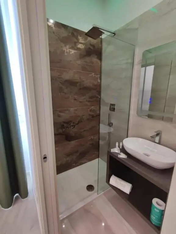 Twin Towers Naples Luxury