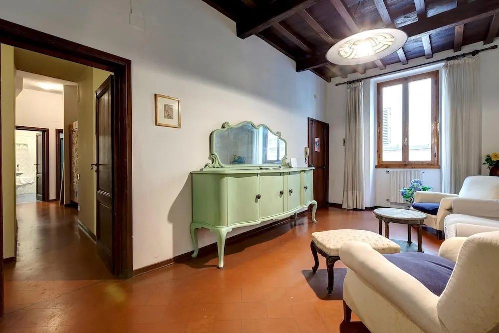 Pepi 51 in Firenze With 2 Bedrooms and 2 Bathrooms