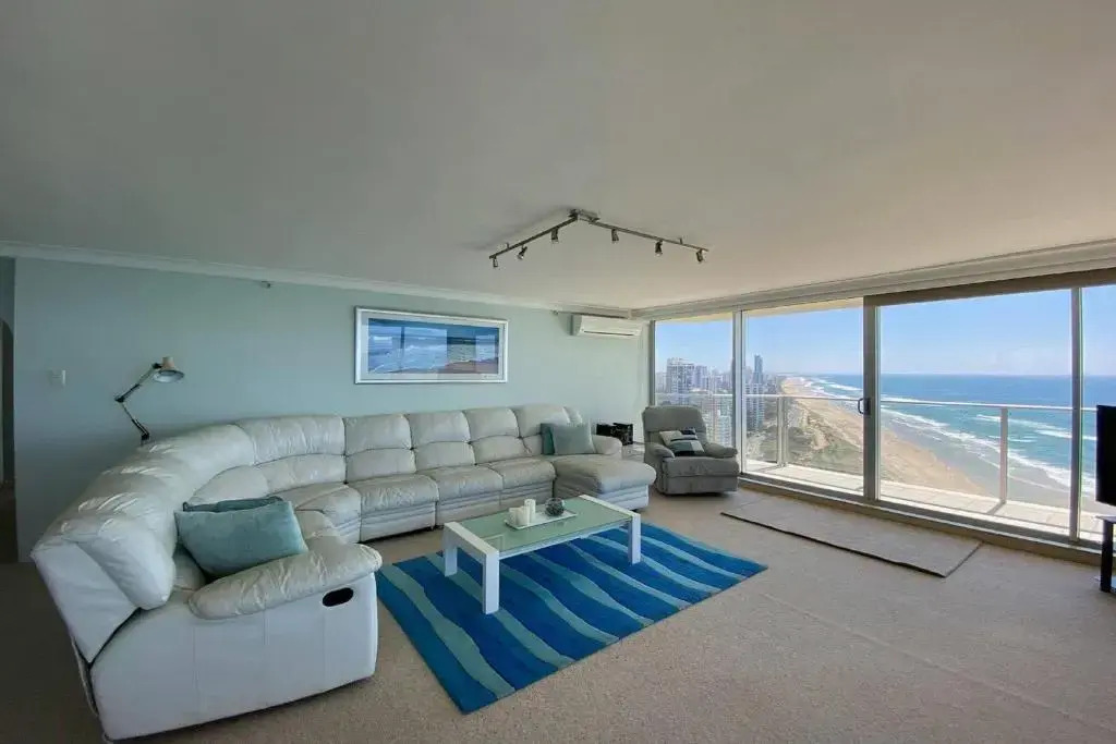 Hi Surf Beachfront Resort Apartments OFFICIAL SITE