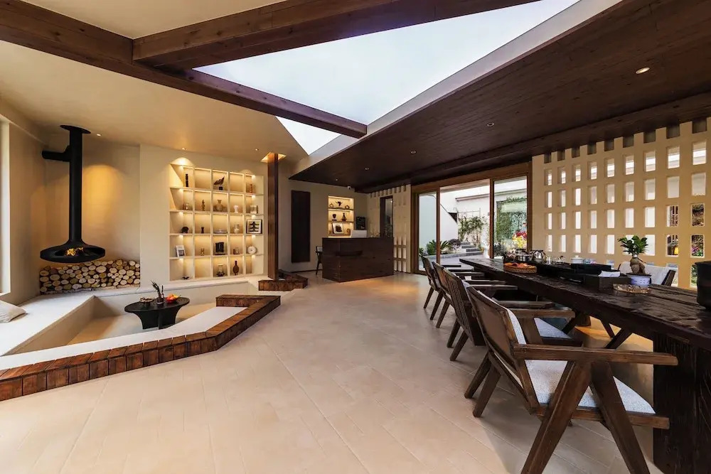 Shangri-la Designer Homestay without Summer(By the Cosmic Wheel of Dukezong)