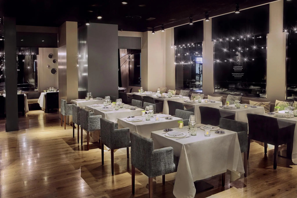Grand Hotel Central, Small Luxury Hotels