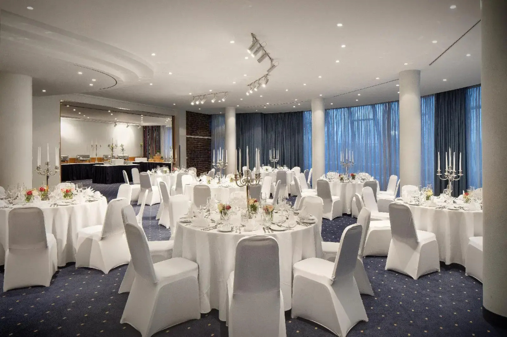 HI Hotel International Hamburg