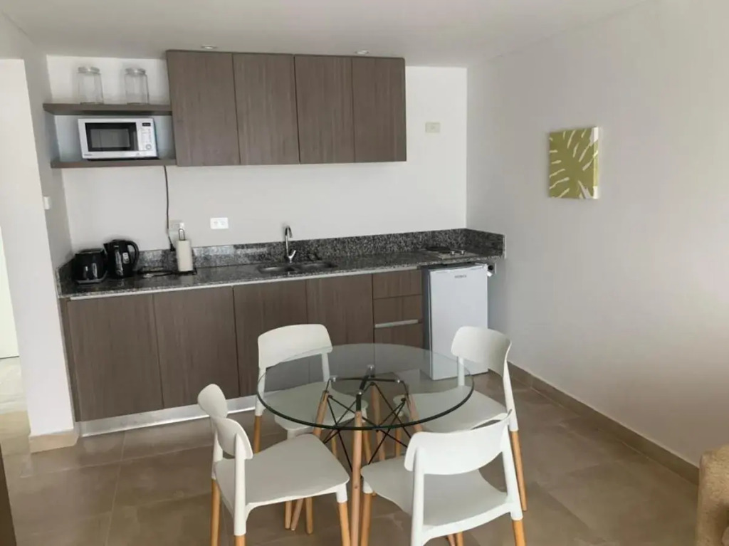 La Morada Rentals & Studio 44 - Centro Escobar- Parking con costo