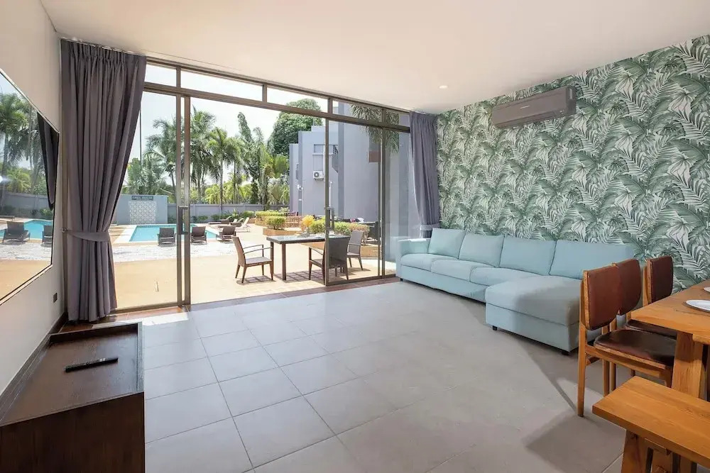 Modern 3BR Pool Access Villa Argent 6