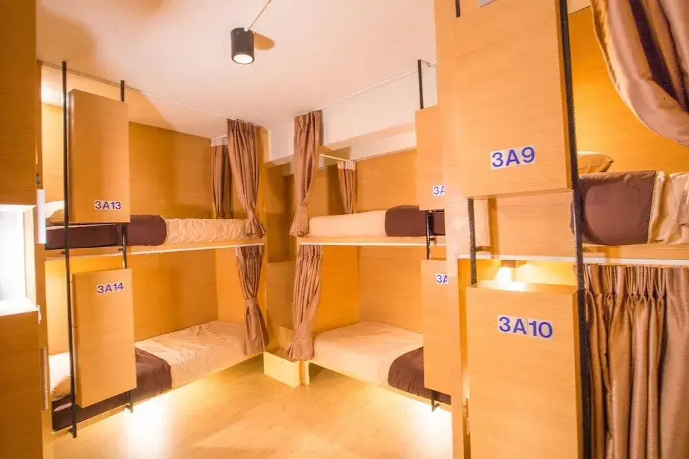 Phranakorn Hostel - Adults Only
