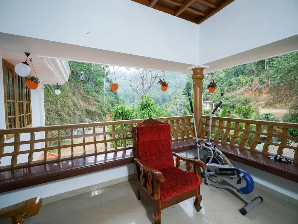 OYO 12026 Planter's Villa