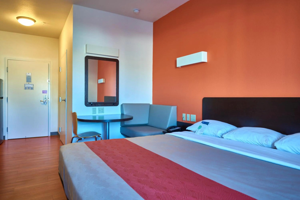 Motel 6 Wilkes Barre, PA - Arena