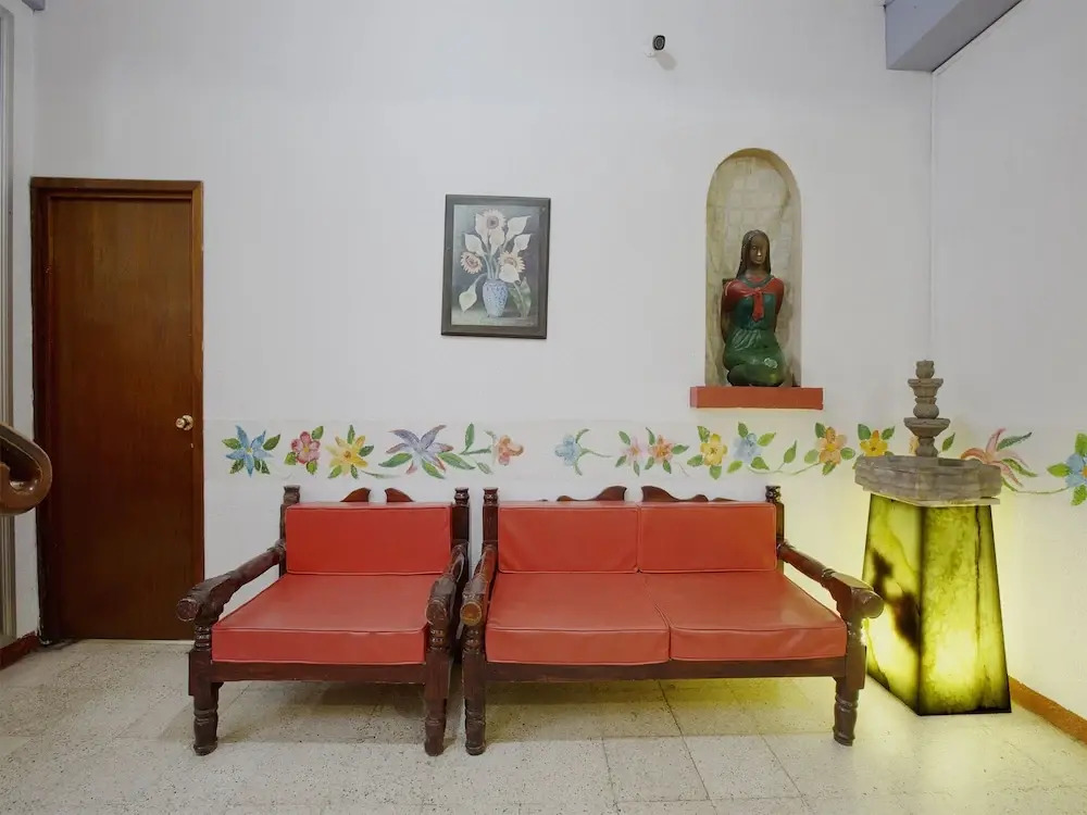 OYO Posada Villa Maria
