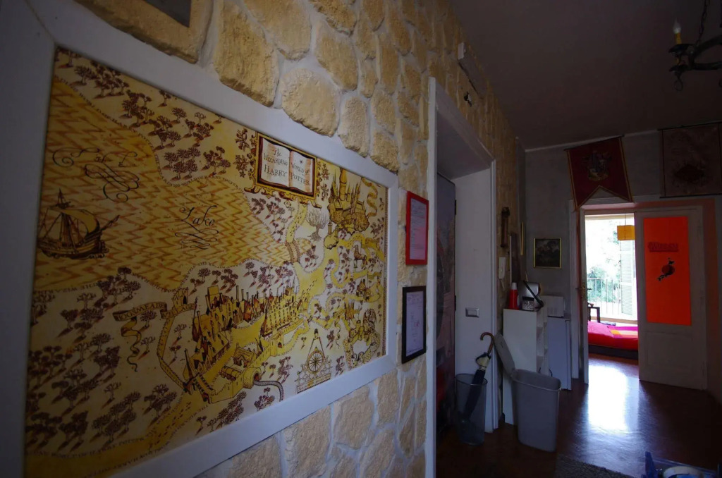 Movie Guesthouse