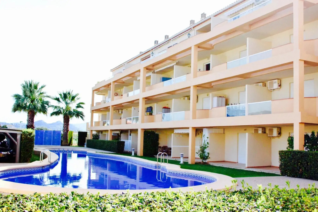 Apartment With one Bedroom in Dénia, With Wonderful Mountain View, Poo