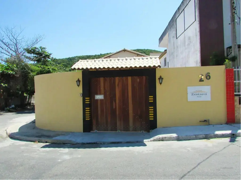 Zestasiá Hostel