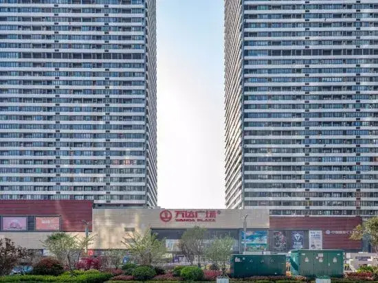 Yuelan Apartment