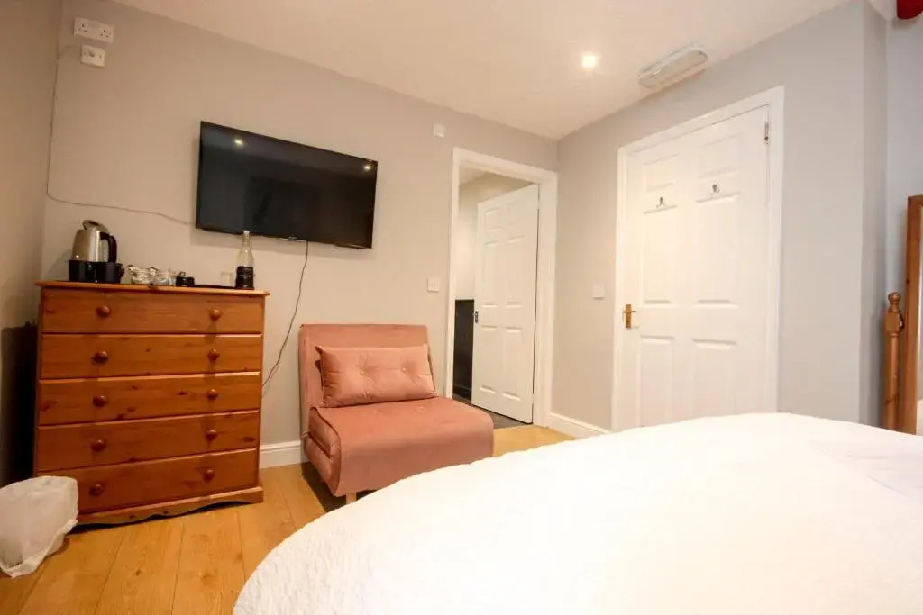 The Five Dials Inn