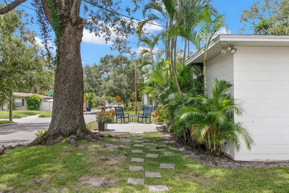 3401 W San Juan St Tampa FL 33629 USA