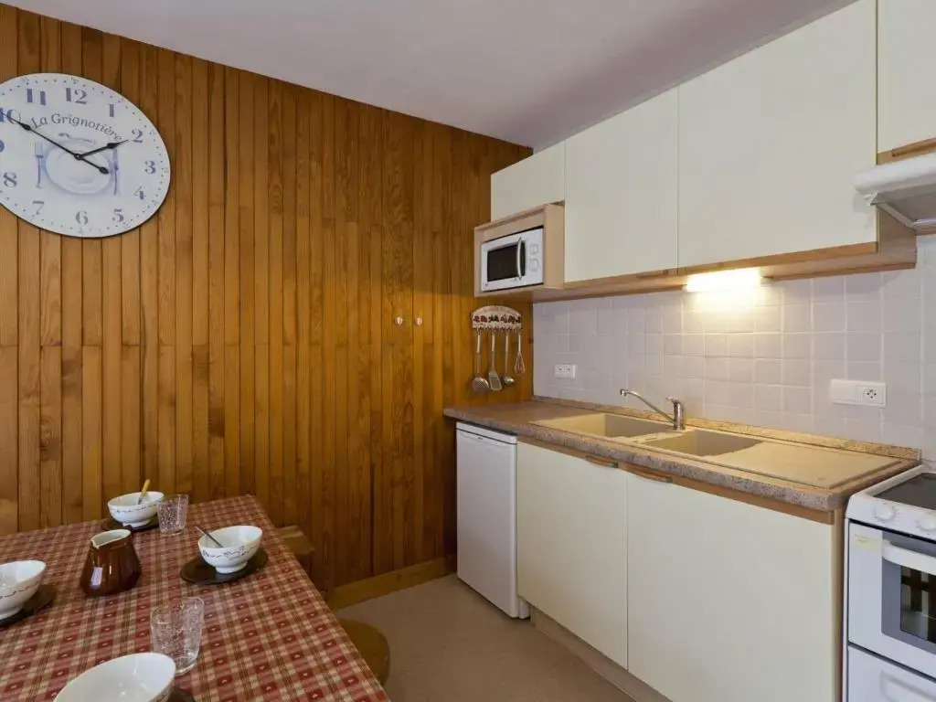 Appartement Brides-les-Bains, 1 pièce, 5 personnes - FR-1-512-19