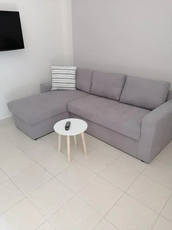 Nicole Apartment