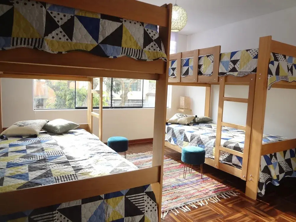 Meetinc House