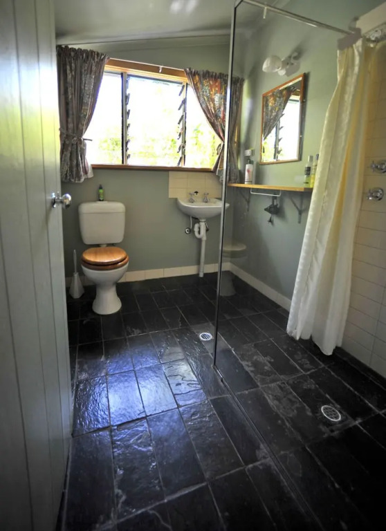 Emma Tiver Heritage Cottage