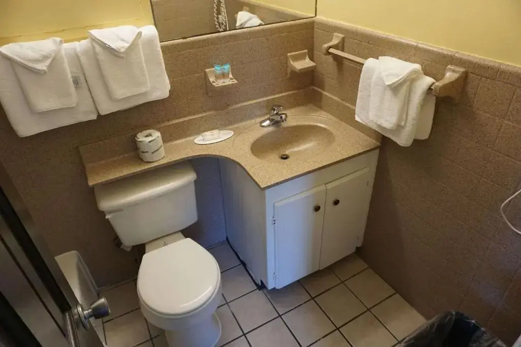 Royal Palace Inn and Suites Myrtle Beach Ocean Blvd