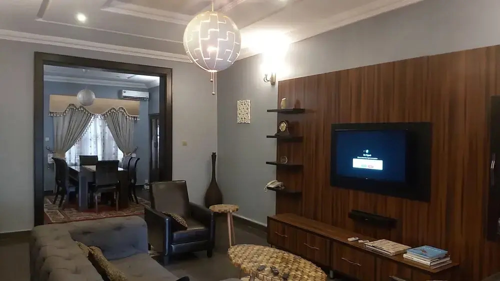 Paulight Residence
