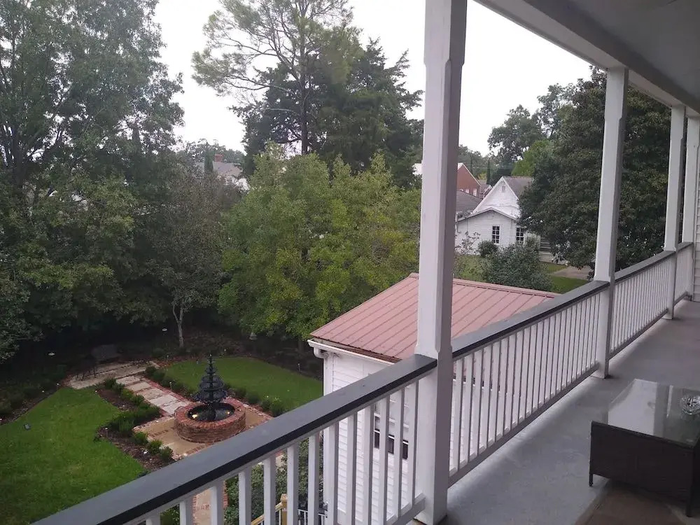 The Pillars in Natchez B&B