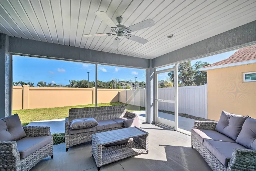 Home in The Villages: Golf Cart & Amenity Access