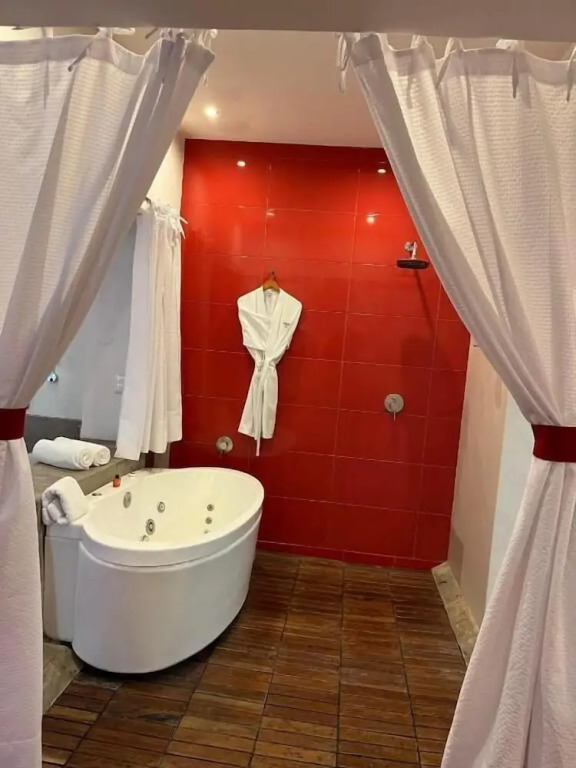Zújmú Business Boutique Hotel