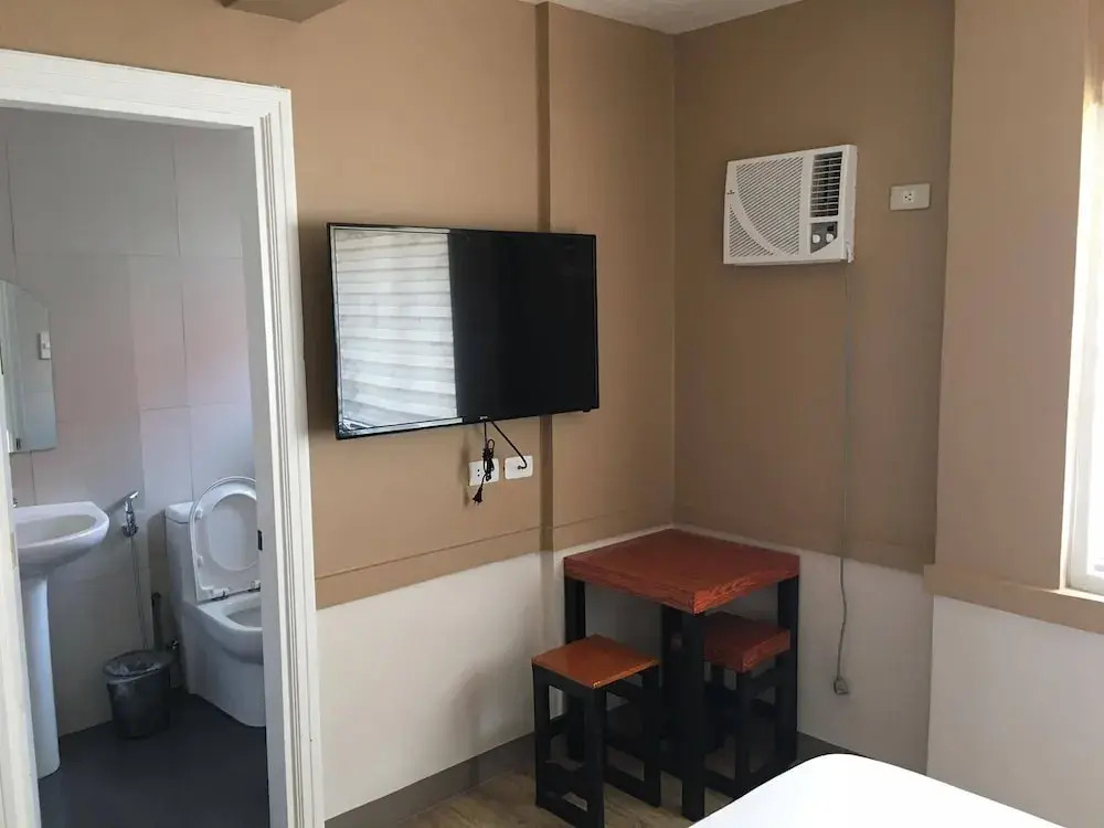 Q8 Hotel - Davao
