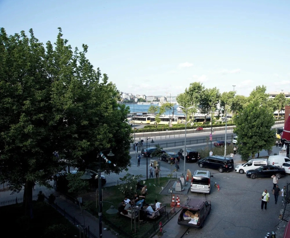 Terrace Old City