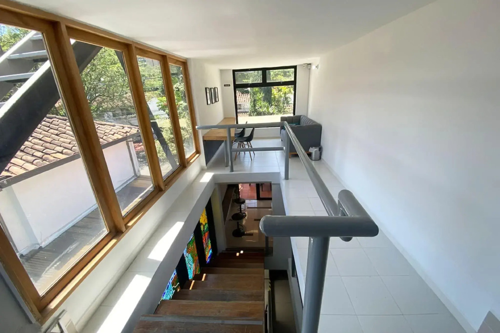 Pixel House Hotel
