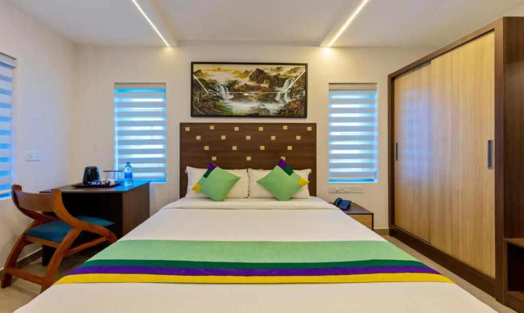 Thejas Houseboat Premium Three