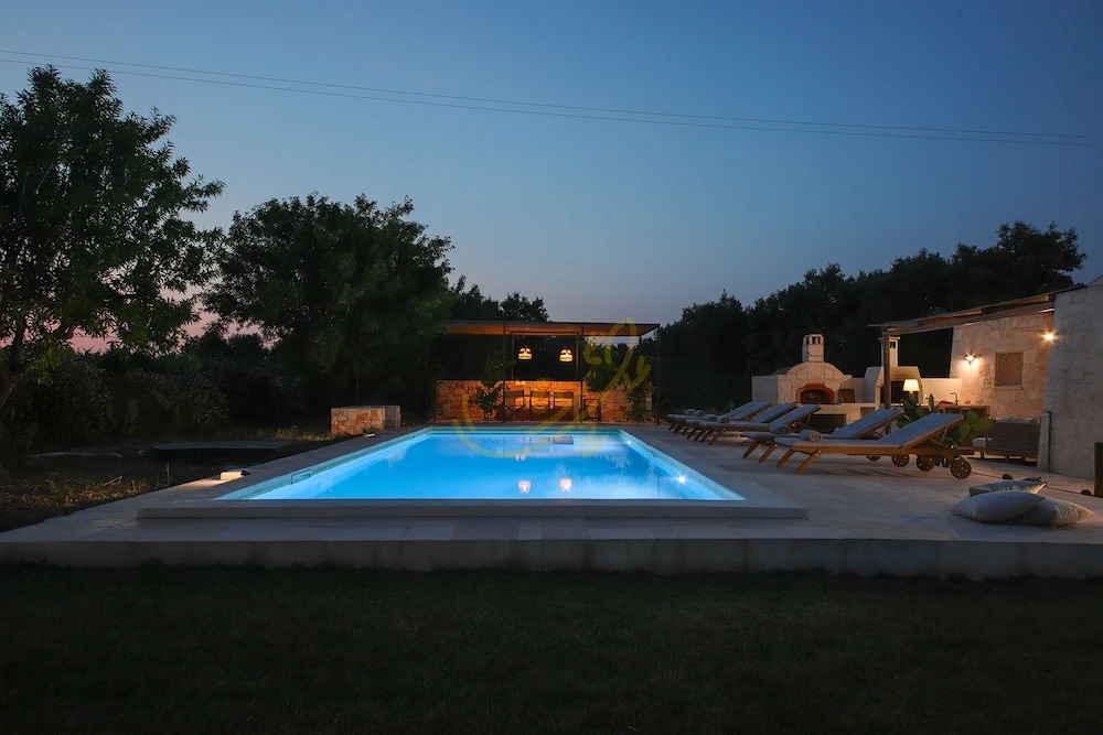 TD Trullo Titiro w Wine Cellar Vineyard Pool