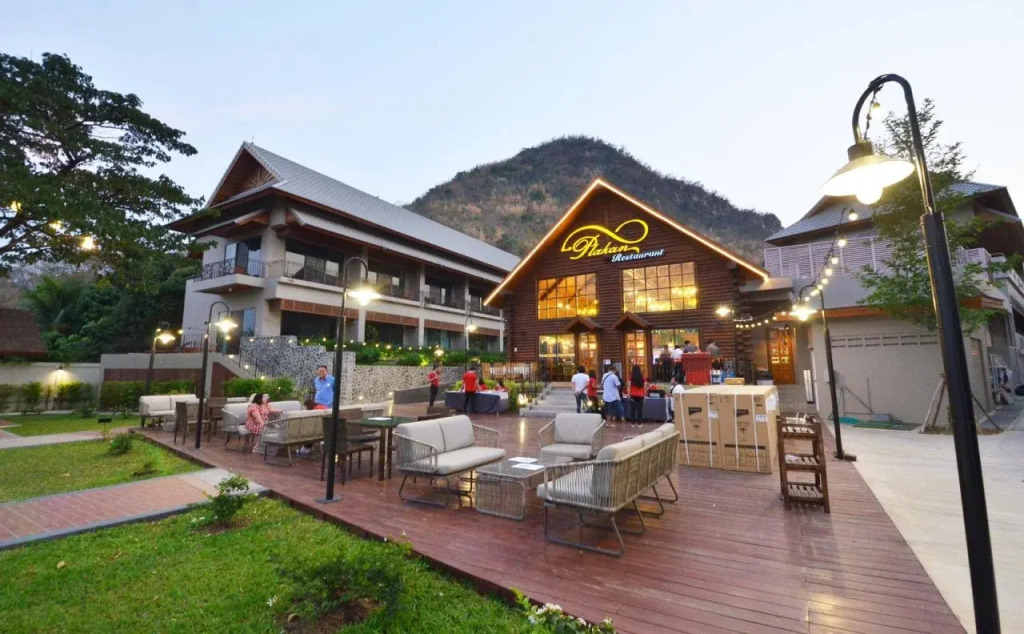 Plakan Resort