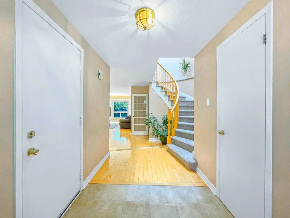 Spacious Family Home Close To Downtown With King Bed Num1