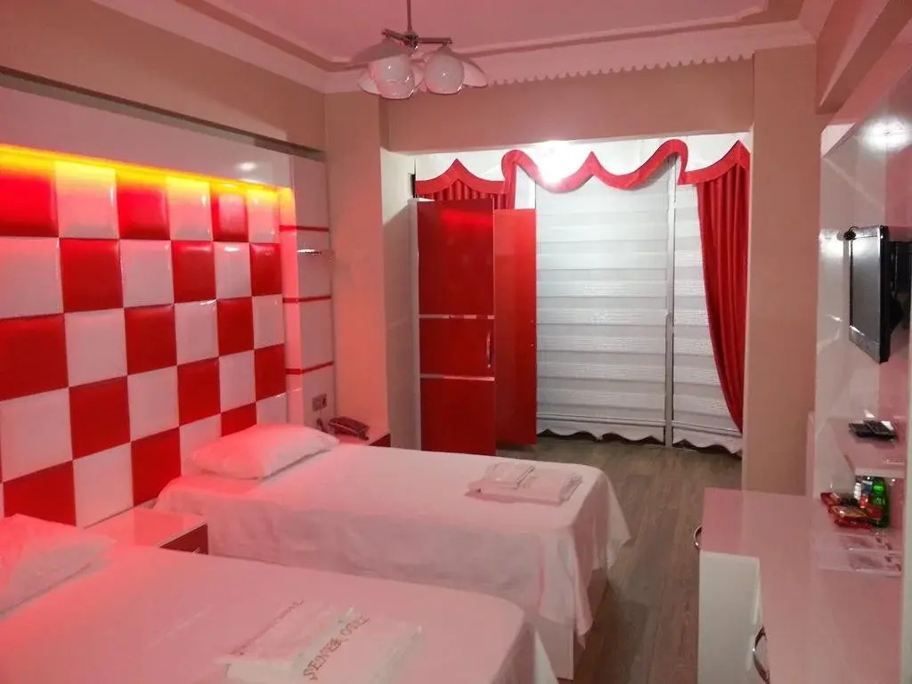 Sener Hotel