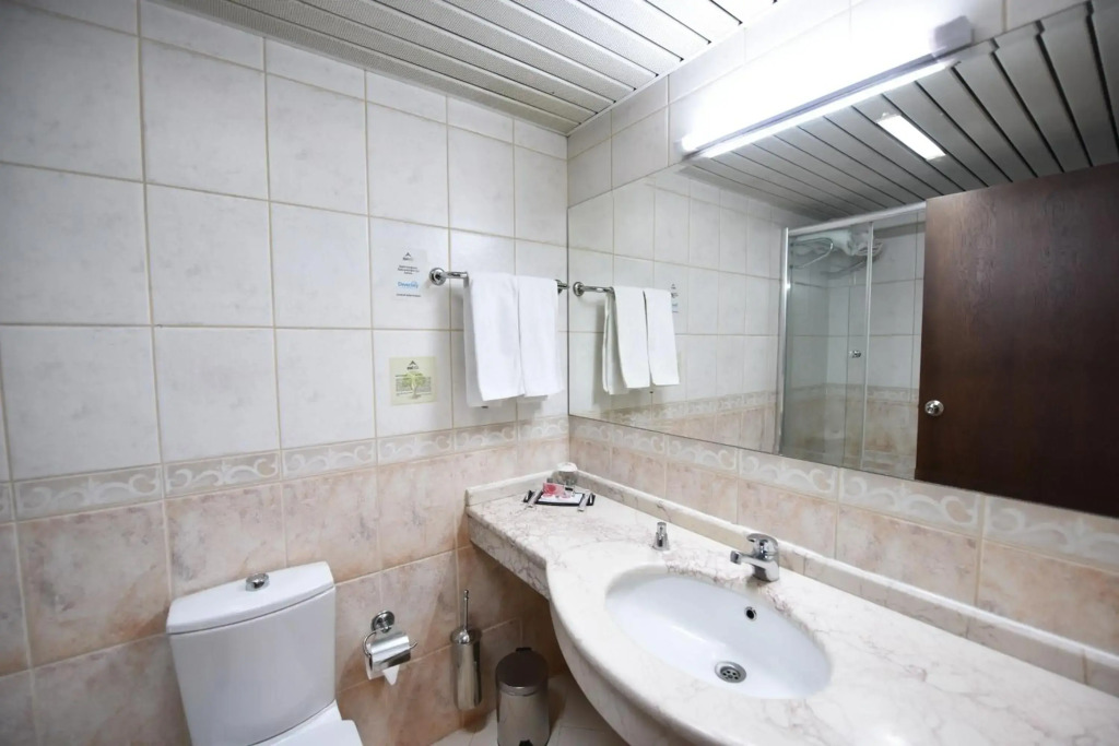Asal Hotel