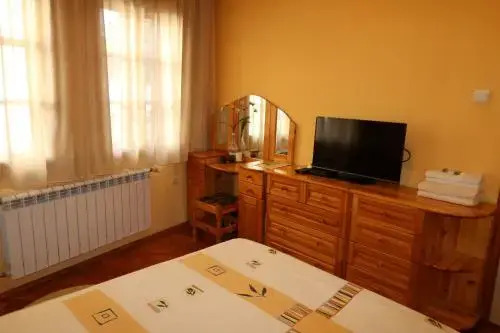 Divna Guest House