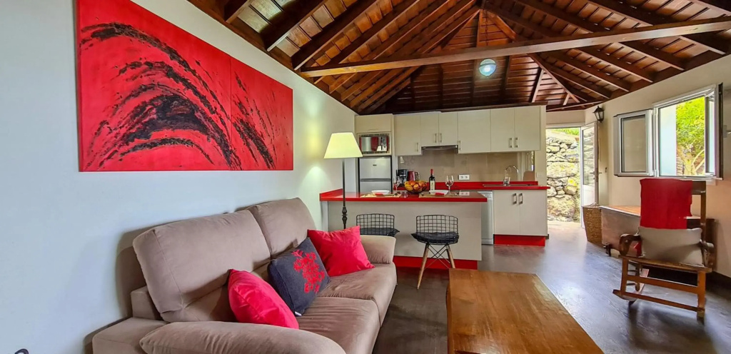 CASA LOS POLVEROS