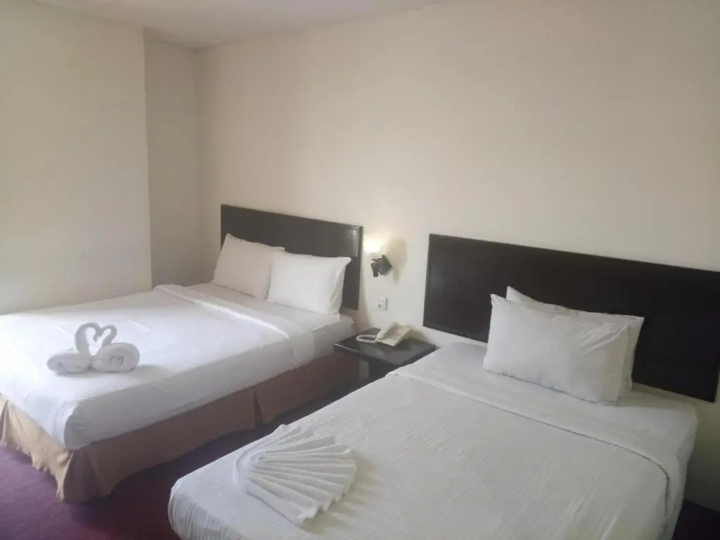Hotel Sri Sutra PJ 222