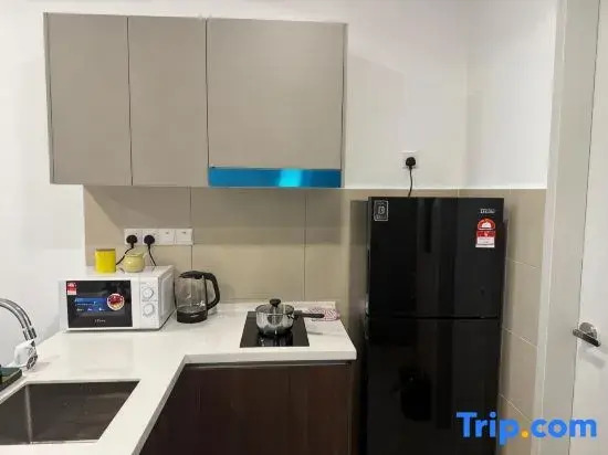 Shelisas Modern 3BR House at Suria Garden Puchong