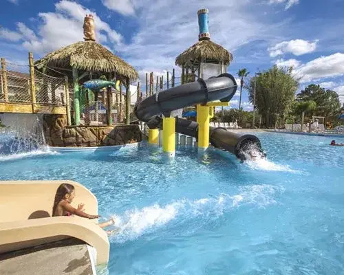 Liki Tiki Village Bldg 1400, Winter Garden, USA