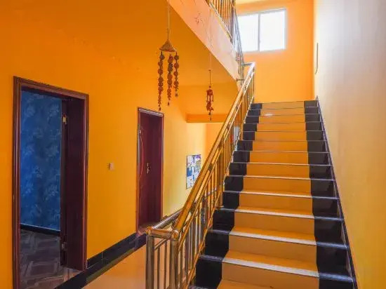 Hailuogou Qixin Hotel