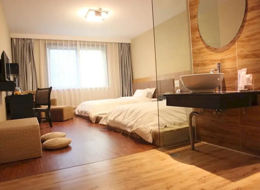 Etime Inn