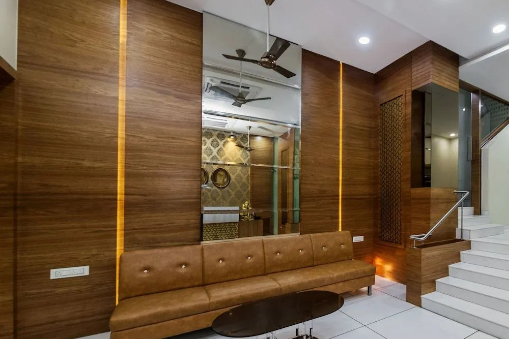 FabHotel Neelkamal - Chembur