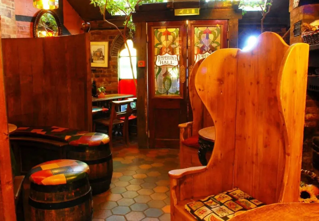 Hundred House Hotel