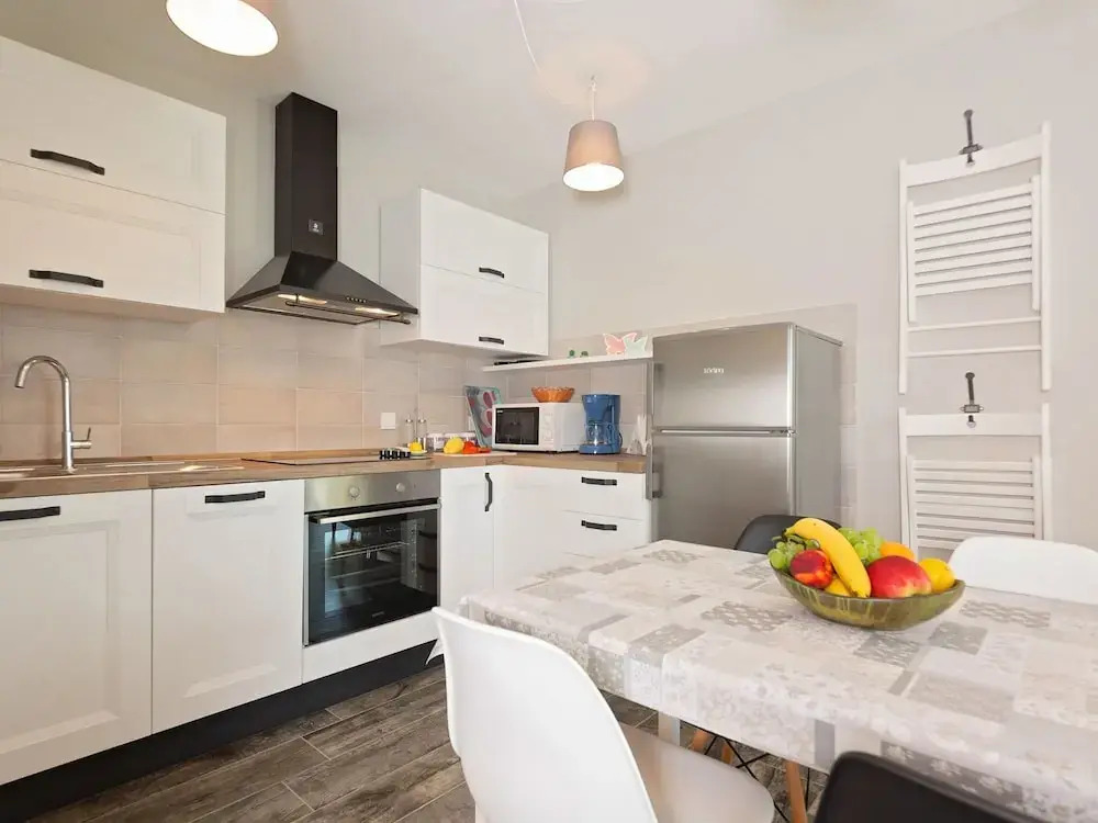 Single Storey Villa For 4 Persons With Private Pool Near Pula And Beach